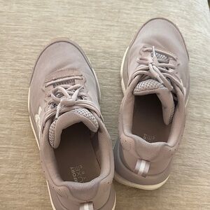 Under Armor Sneakers